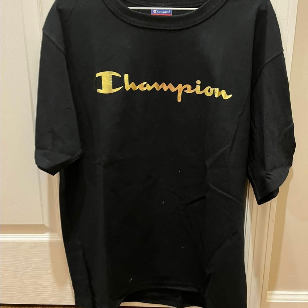 Champion Tee
